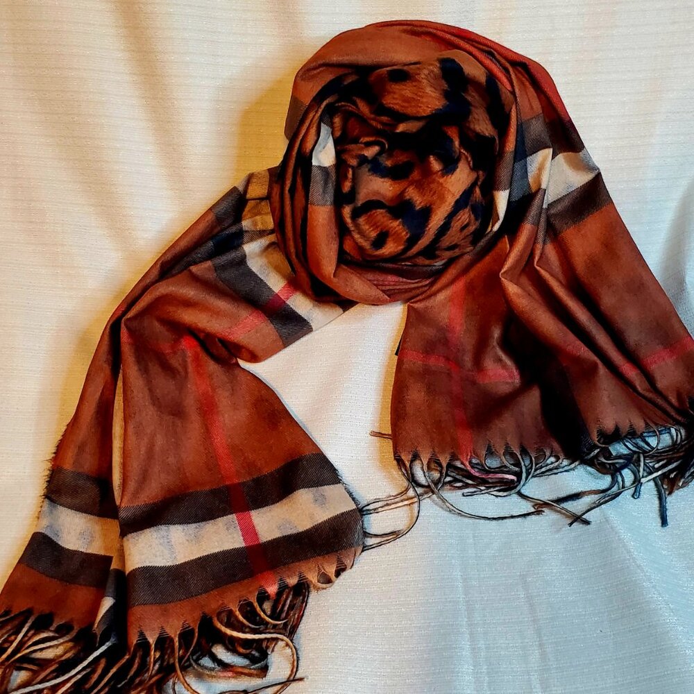 Scarf - Picture 4 of 8